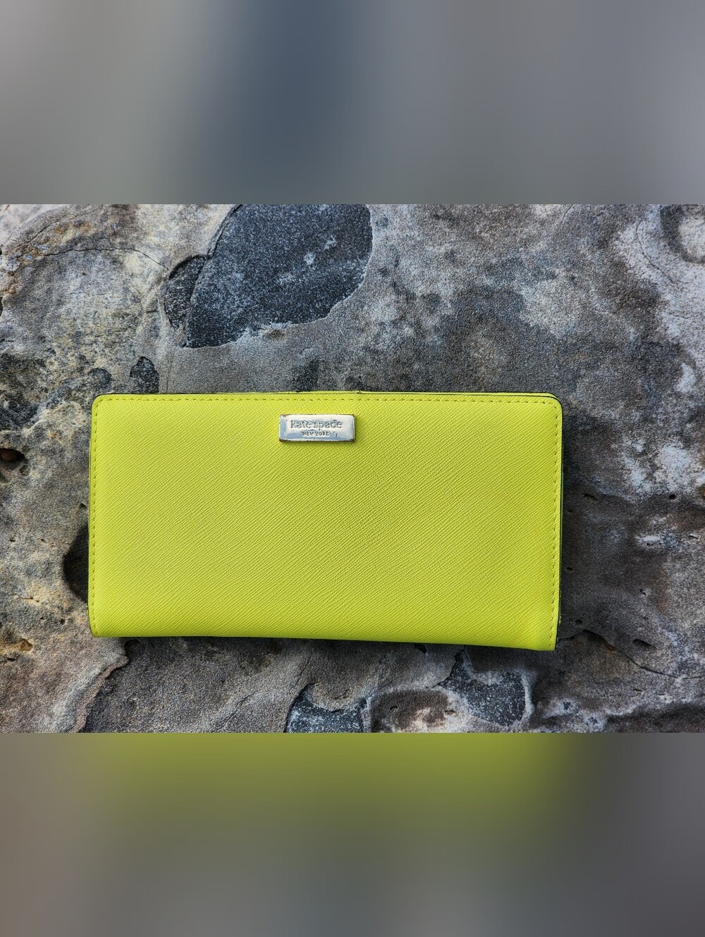 Kate Spade Lime Slushy Saffiano Leather Slim Bifold Wallet EUC